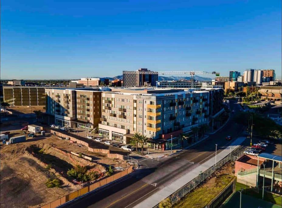 Sun Devil Studio With Rooftop Pool & Clubhouse! Tempe Eksteriør billede